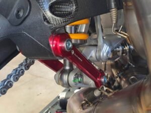 Alternative view of Ducabike Rear Reaction Rods (16 MM) - Ducati Streetfighter / Panigale V4