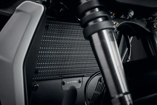 Evotech Performance Radiator Guard Set For Ducati Streetfighter V2 (2022 Onwards) - Image 4