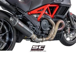 Alternative view of SC Project Oval Carbon fibre Exhaust- Ducati Diavel (11-17)