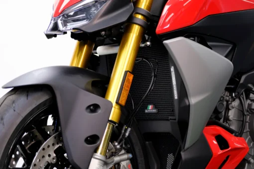Evotech Performance Radiator Guard for DUCATI Streetfighter V2 (2025) - Image 4