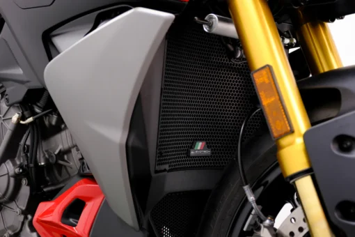Evotech Performance Radiator Guard for DUCATI Streetfighter V2 (2025) - Image 3