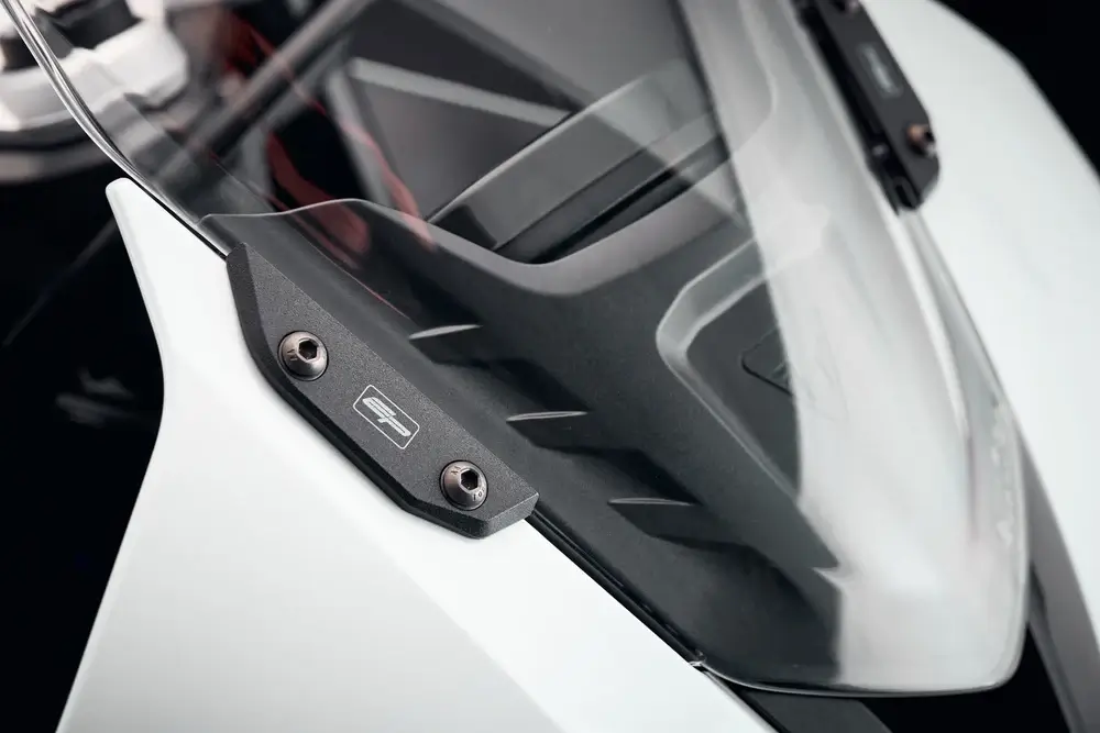 Evotech Mirror Blanking Plates - Triumph Daytona 660 (2024+) - Image 2