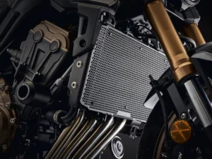 Alternative view of Evotech Radiator Guard - Honda CB650R (2024+)