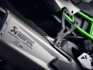 Alternative view of Evotech Kawasaki Z H2 SE Exhaust Hanger Kit (2021+)