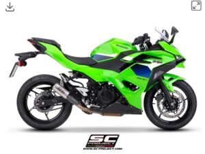 Alternative view of SC Project CR-T Titanium Exhaust, with stoneguard grid- Kawasaki Ninja 500 (24-26)